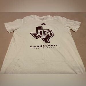 adidas T-Shirt Size Medium Men’s EUC!